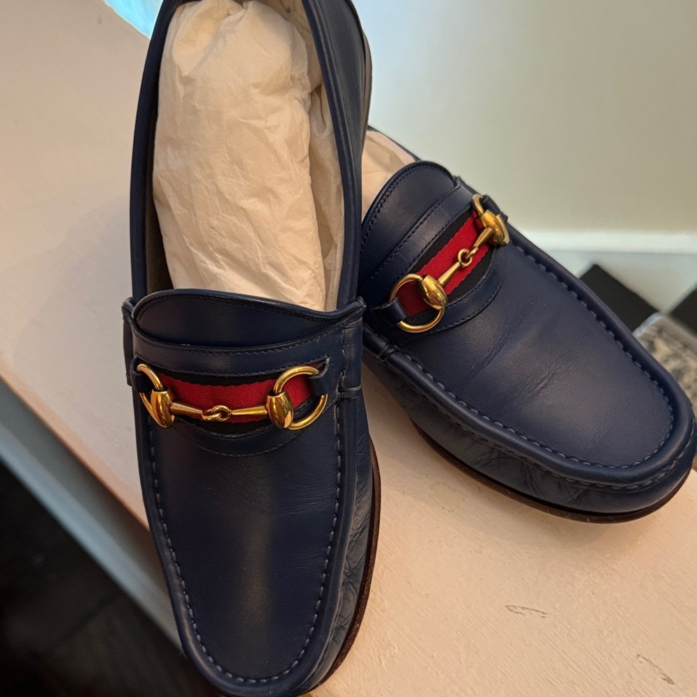 Gucci Navy Leather Loafers with Red and Gold Detail